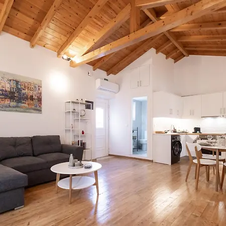 Spotaki 8 Apartment